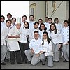 5 gli alunni con l'exsecutive chef Mario Sobbia.JPG