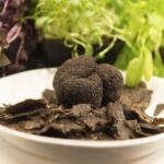 Truffle mushroom slices