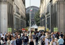 Torino sotto assedio: l’invasione di golosi e curiosi porta la città al centro del mondo